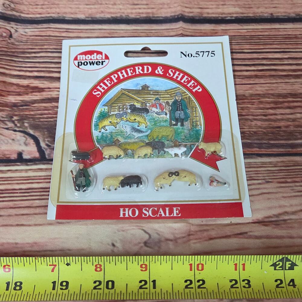 Model power H.O scale Shepherd and sheep #5775 diorama accessories sealed